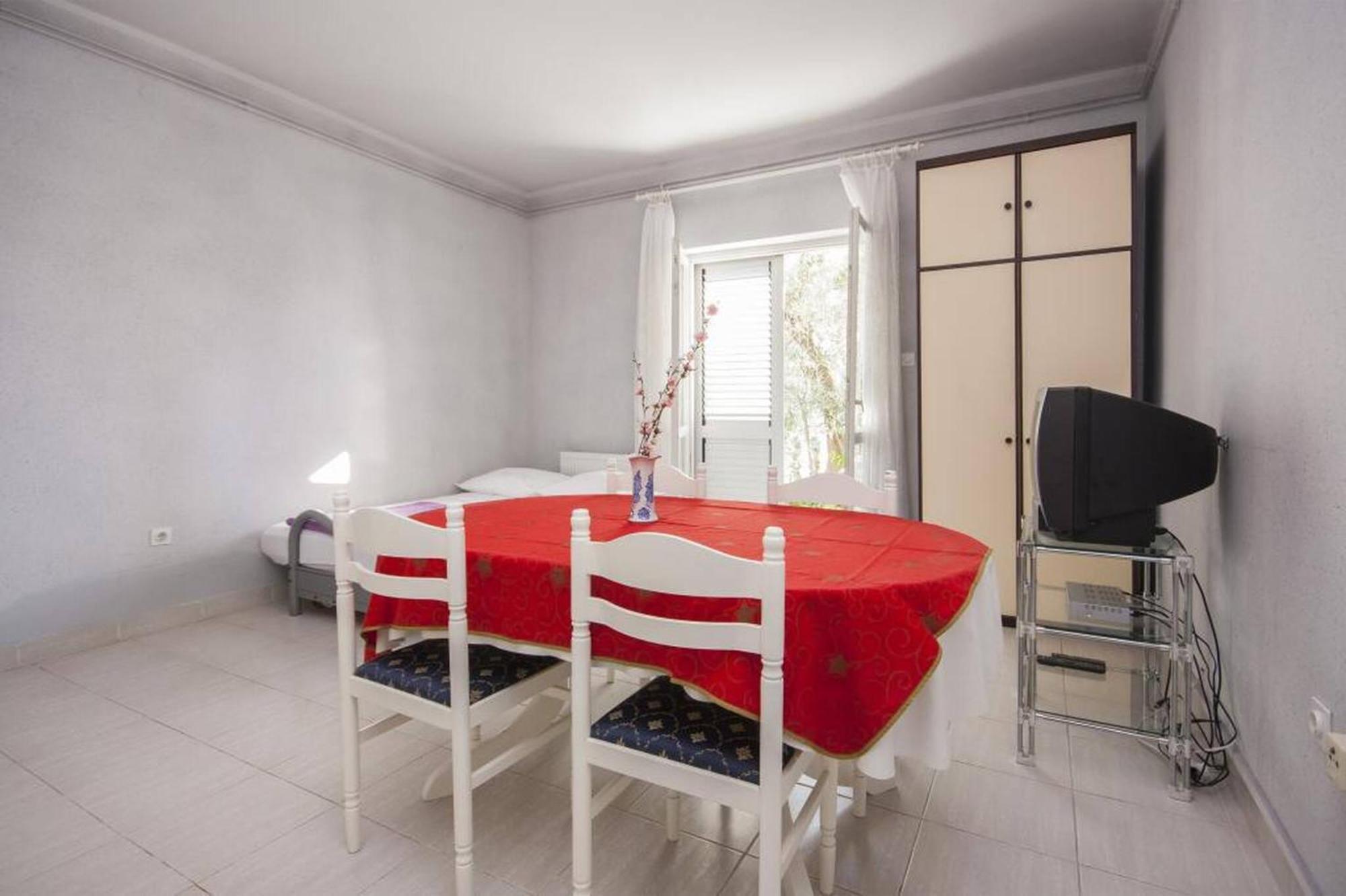 Apartments Zdenka Бродариця Екстер'єр фото